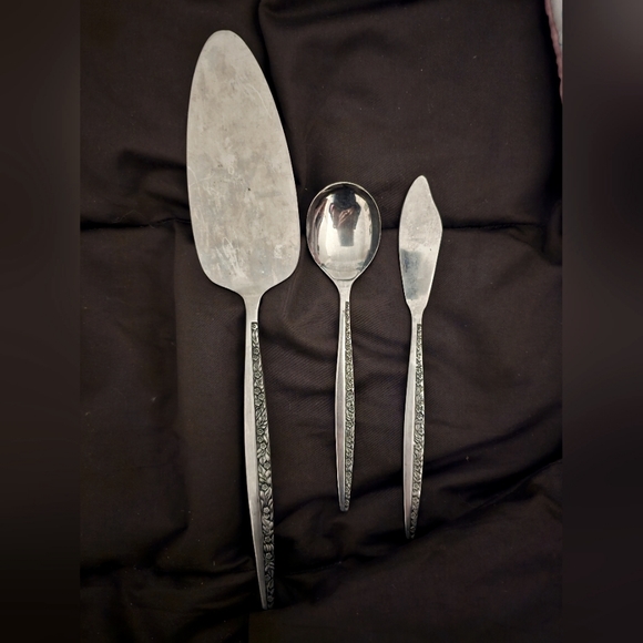 Coventry SS Flatware Pieces - Picture 1 of 3